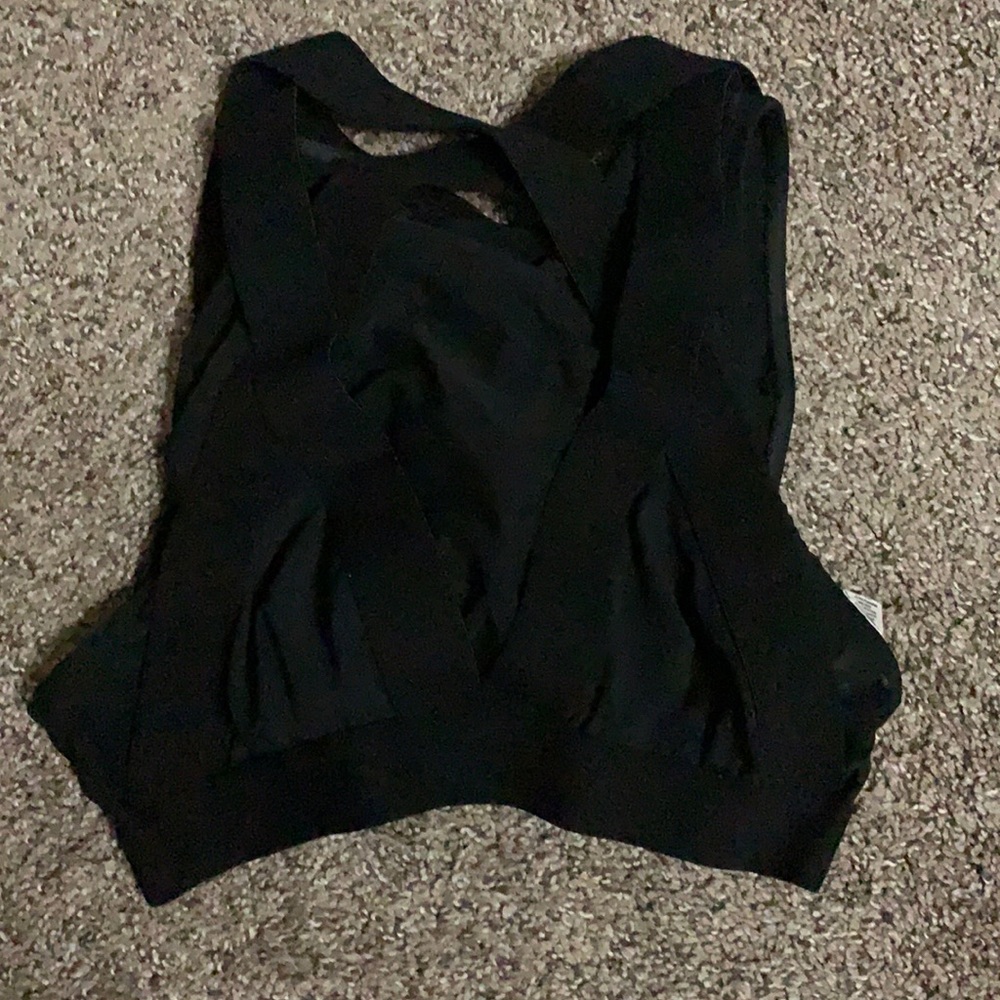 Alo Bondage sports bra and leggings